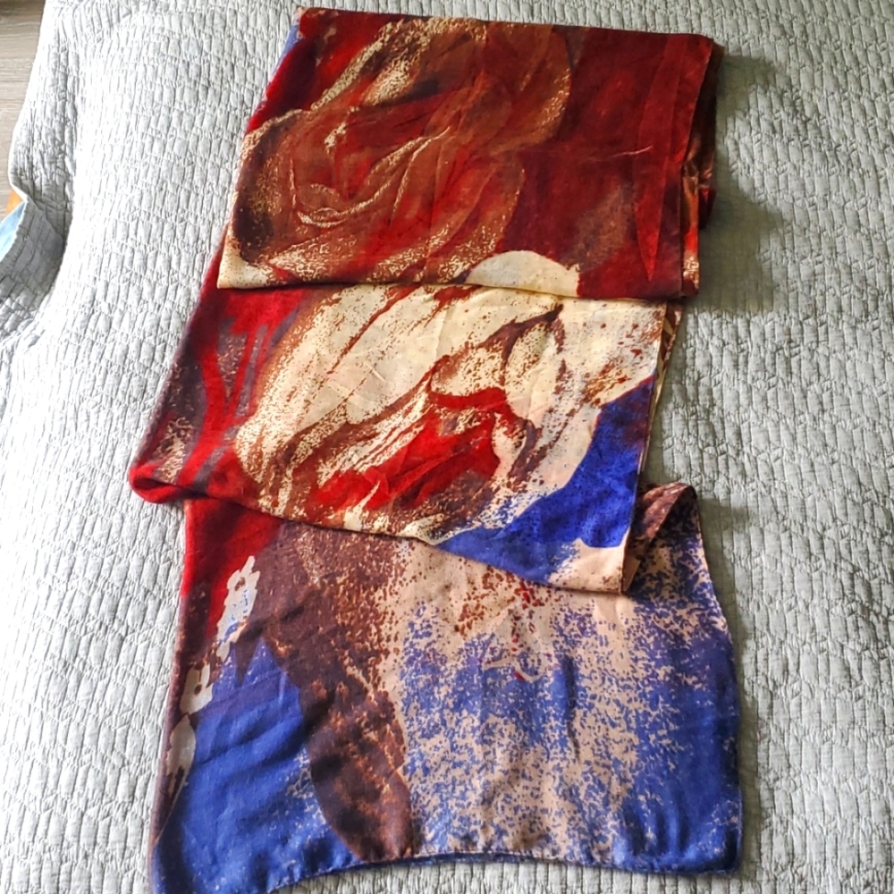 Light Scarf - Picture 2 of 2